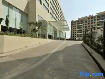 Holiday Inn Mumbai International Airport, An Ihg - 91