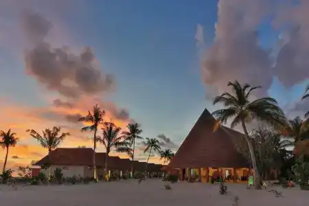 Cinnamon Velifushi Maldives - 9
