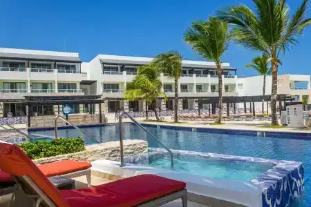 Royalton CHIC Punta Cana - 10