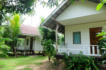 Koh Neverland Beach - 34
