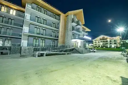 Crystal & SPA - 10