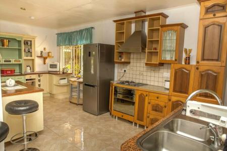 The Orchard Holiday Home - 8