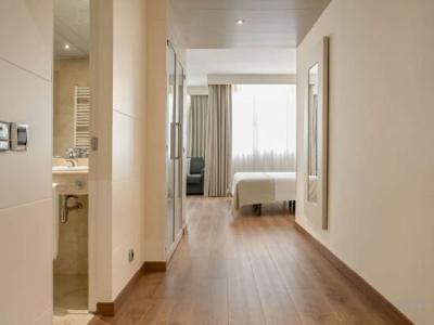 ApartMariano Cubi Barcelona - 12