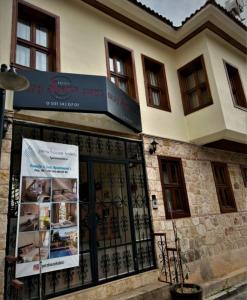 Kiana KaleİÇİ - 26