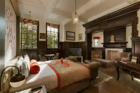 The Lalit London - 6