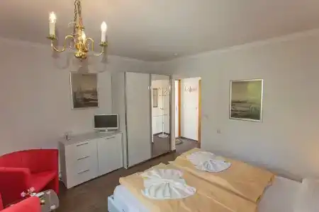 Im Schwedischen Hof - 22
