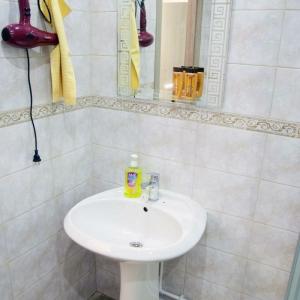 Три Зайца - 53