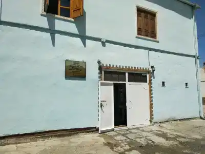 Ali Nur - 12