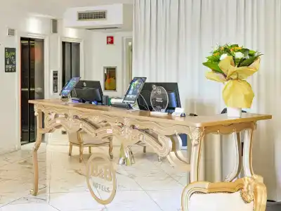 Laurus Al Duomo - 22