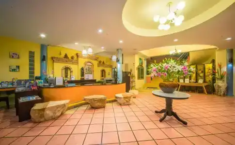 OYO 345 The Click Guesthouse At Chalong - 6