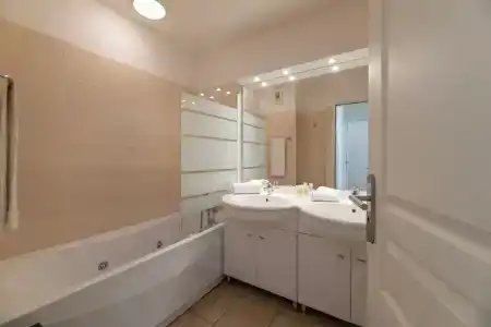 Estivel - Résidence Jardin Mauresque - 38