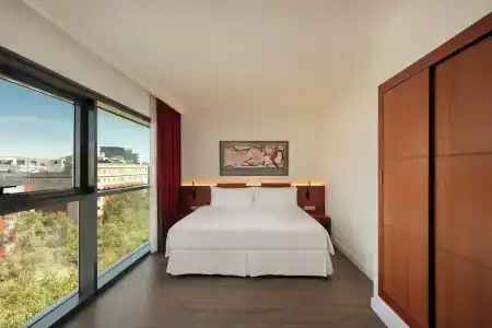 Four Points by Sheraton Barcelona Diagonal - 46