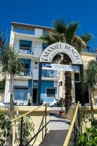 Maniel Beach - 0