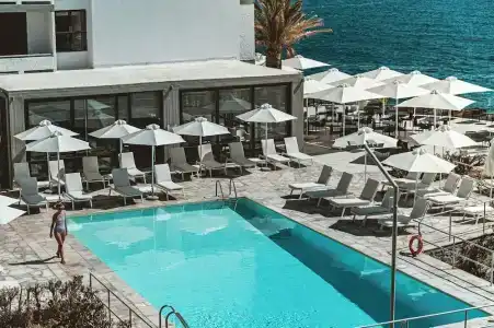 Apollo Resort - 38