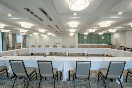 Holiday Inn & Suites North Beach, An Ihg - 34