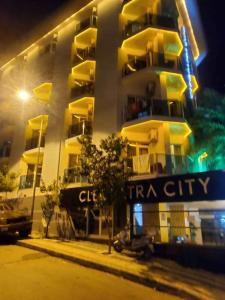 Cleopatra City - 20