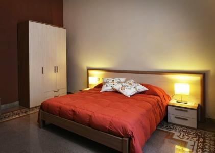 *1*7*4* Via Roma - 16