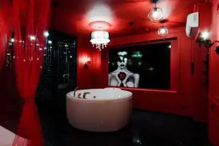 Hedonism Club - 1