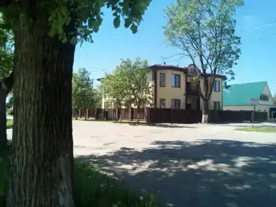 У монастыря - 49