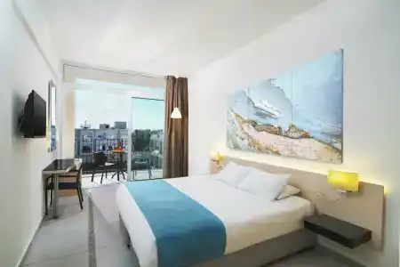 Mayfair formerly Smartline Paphos - 17