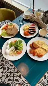 First Central Suites - 9