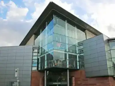 Jurys Inn Manchester City Centre - 4