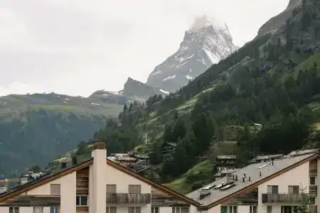 SchlossZermatt Active & CBD Spa - 8