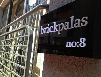 Brickpalas - 0