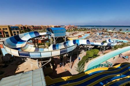 Titanic Palace - Families and Couples only - 97