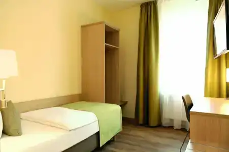 & Gasthaus Das rÖHrl Straubing - 15