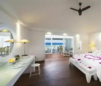 Diamonds Athuruga Maldives Resort & Spa - 45