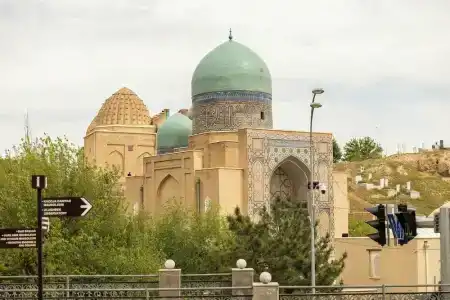 Khan - 33