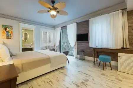 Esperanza Boutique of Lykia - 41