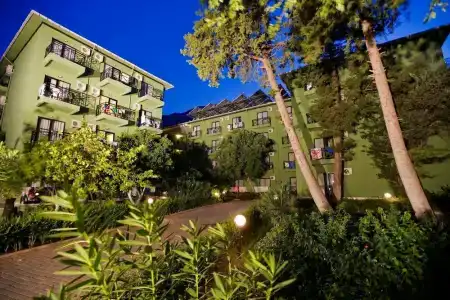 Larissa Inn - 29