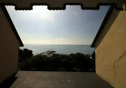 Ena - 22