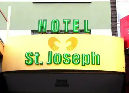 St.Joseph Hamburg - Reeperbahn St.Pauli Kiez - 15