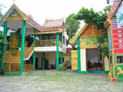 Golden Triangle Palace - 28