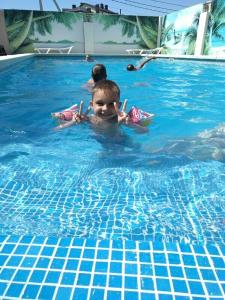 Yanakis - 49
