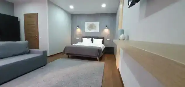 LOFT ROOM - 31