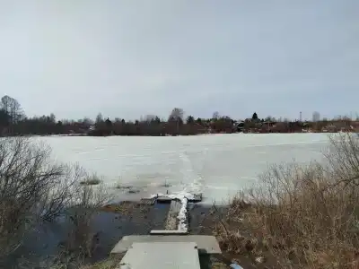 у Озера - 27