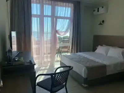 L-hotel - 23