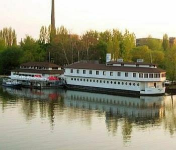 Botel Lisa - 38