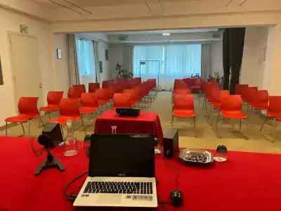 Card International - 18