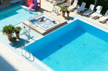 Derby Exclusive - 22