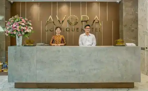 AVORA Boutique - 8