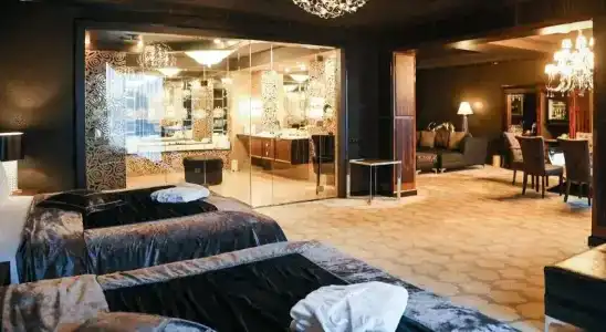 Royal Casino Spa & Resort - 13