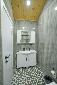 Marimare Beach & Bungalow - 18