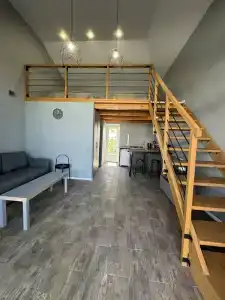 Alexandra - 3