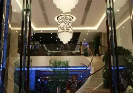 Guangzhou Boyi - 38