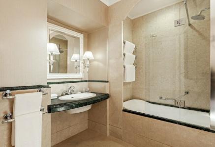 Rome Marriott Grand Flora - 39